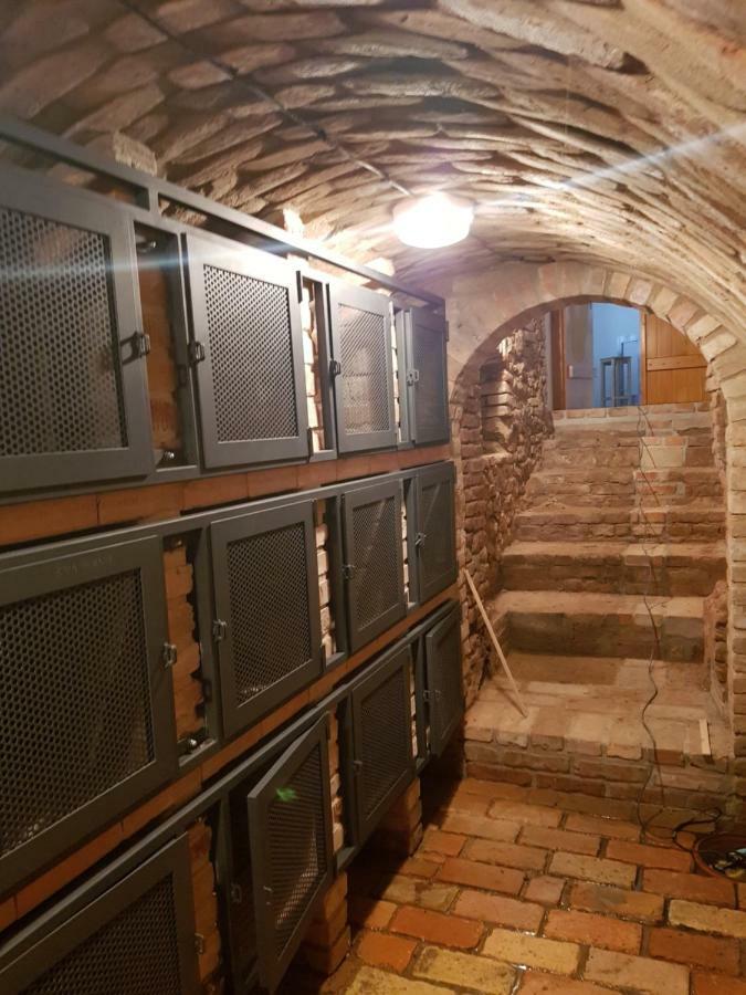 Apartman Rezidence Mikulov Buitenkant foto