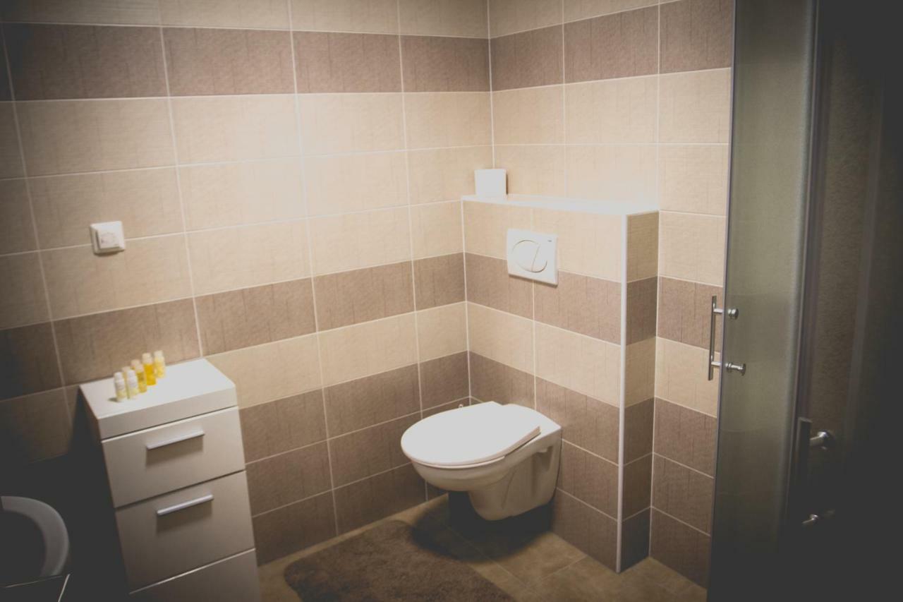 Apartman Rezidence Mikulov Buitenkant foto
